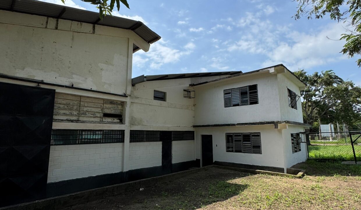 WhatsApp Image 2025-05-15 at 9.32.14 AM