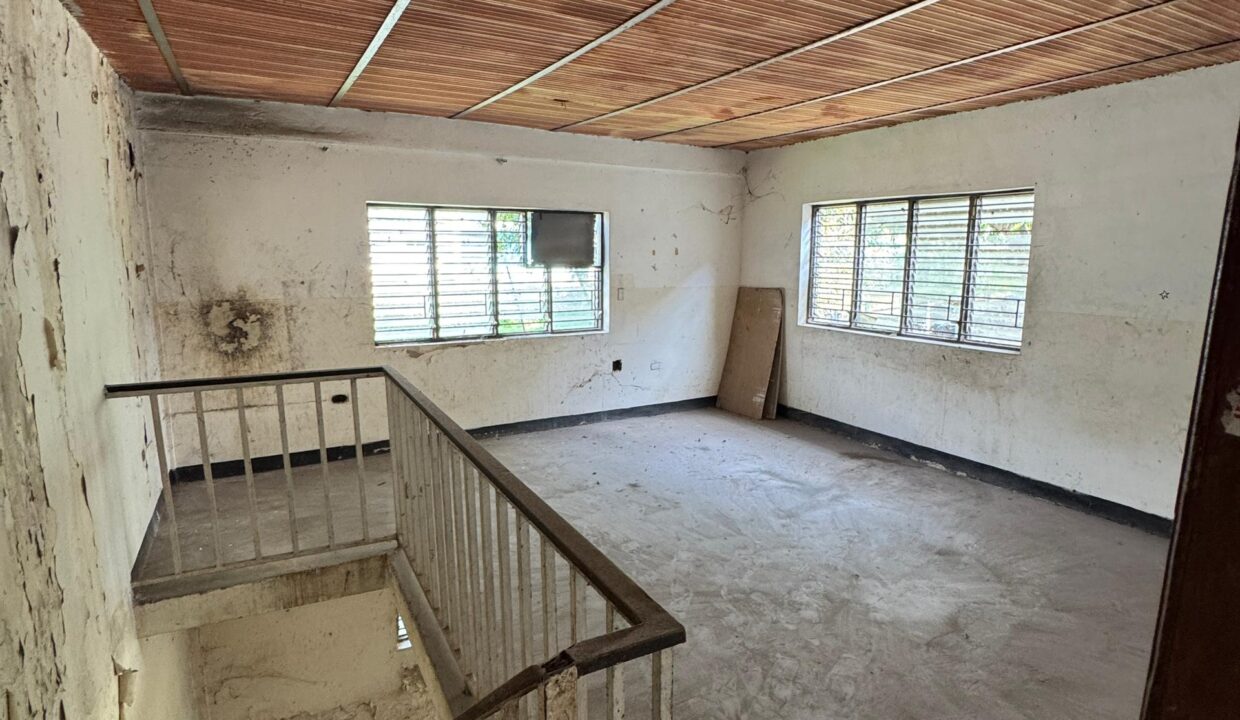 WhatsApp Image 2025-05-15 at 9.32.15 AM